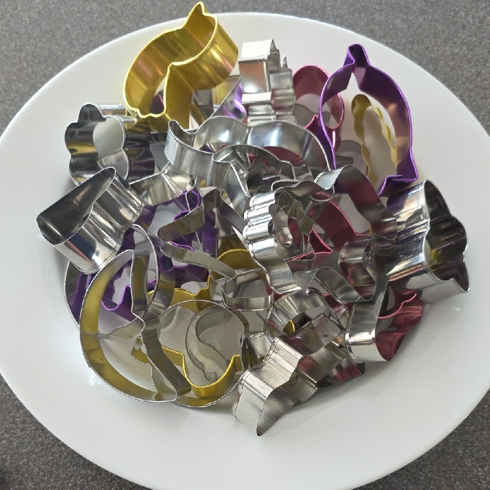 Metal Cookie Cutter Set - Over 50 Pieces!